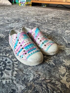 Native Girls Shoes